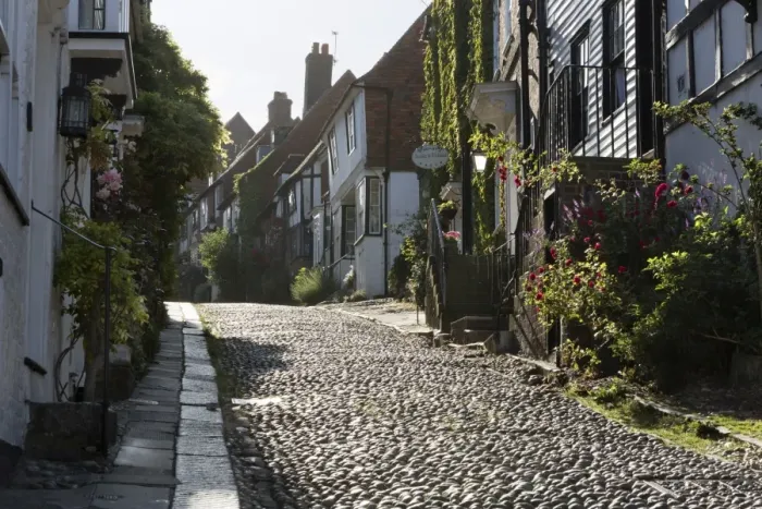 Framed Print : Cobblestone street and old cottages, Mermaid Street, Rye, East Sussex, England, United Kingdom Framed Print : Cobblestone street and old cottages, Mermaid Street, Rye, East Sussex, England, United Kingdom