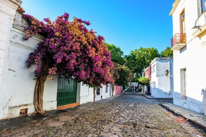 Framed Print : Colonial architecture, Colonia del Sacramento, UNESCO World Heritage Site, Uruguay, South America