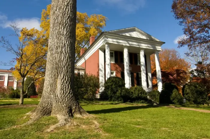 Framed Print : Colonial building, part of the Military College in Lexington, Virginia