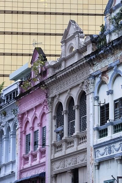 Colonial era architecture with glass office building behind, Kuala Lumpur, Malaysia, Southeast Asia, Asia