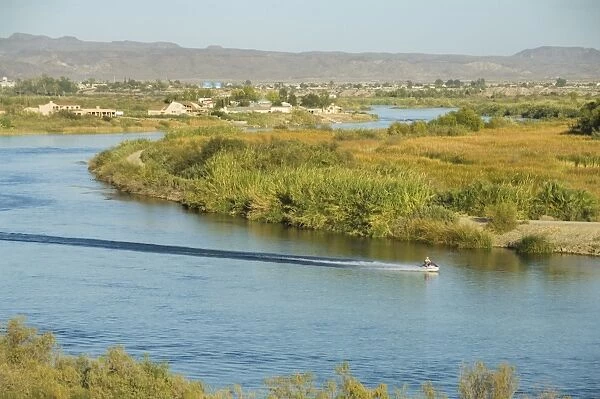 Colorado River dividing California and Arizona