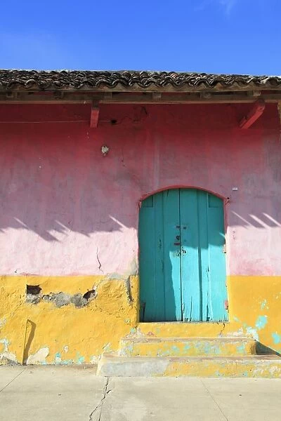 Colorful colonial architecture, Granada, Nicaragua, Central America