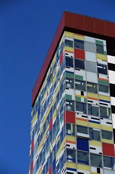 The Colorium building by William Alsop at the Medienhafen