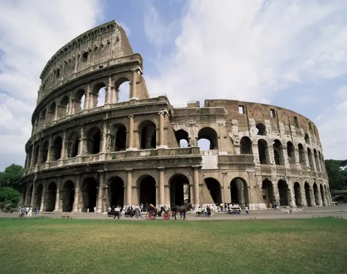 Framed Print : The Colosseum Framed Print : The Colosseum