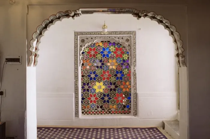 Framed Print : Coloured glass Jali in hallway within the palace Framed Print : Coloured glass Jali in hallway within the palace