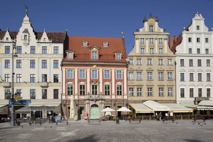Framed Print : Colourful architecture, Market Square, Old Town, Wroclaw, Silesia, Poland, Europe Framed Print : Colourful architecture, Market Square, Old Town, Wroclaw, Silesia, Poland, Europe