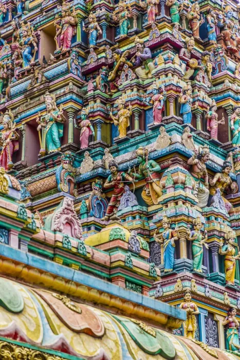 Framed Print : Colourful roof detail on the Sri Mahamariamman Temple in Kuala Lumpur, Malaysia, Southeast Framed Print : Colourful roof detail on the Sri Mahamariamman Temple in Kuala Lumpur, Malaysia, Southeast