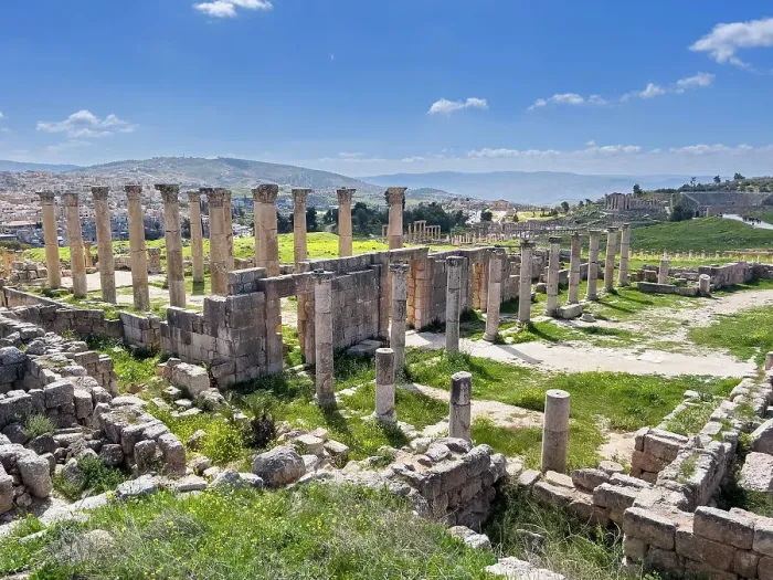 Framed Print : Columns frame a building in the ancient city of Jerash, believed to be founded in 331 BC by Alexander the Great, Jerash, Jordan, Middle East Framed Print : Columns frame a building in the ancient city of Jerash, believed to be founded in 331 BC by Alexander the Great, Jerash, Jordan, Middle East