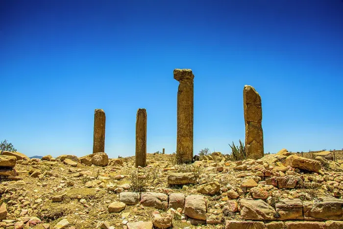 Framed Print : The columns of a ruined structure at the Pre-Aksumite settlement of Qohaito (Koloe), Eritrea, Africa Framed Print : The columns of a ruined structure at the Pre-Aksumite settlement of Qohaito (Koloe), Eritrea, Africa