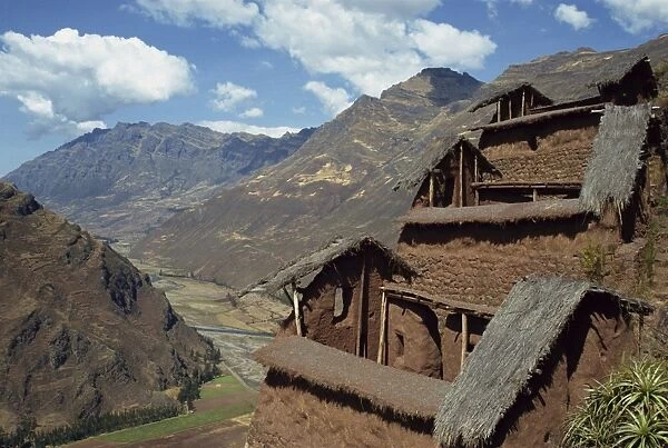 Community food storehouses at an Inca site in the Urubamba Valley