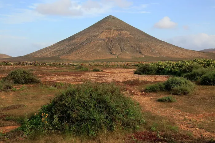 Framed Print : Cone volcano near La Oliva, Fuerteventura, Canary Islands, Spain, Atlantic, Europe Framed Print : Cone volcano near La Oliva, Fuerteventura, Canary Islands, Spain, Atlantic, Europe