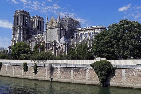 Consolidation work after the fire, Notre Dame de Paris Cathedral, Paris, France, Europe