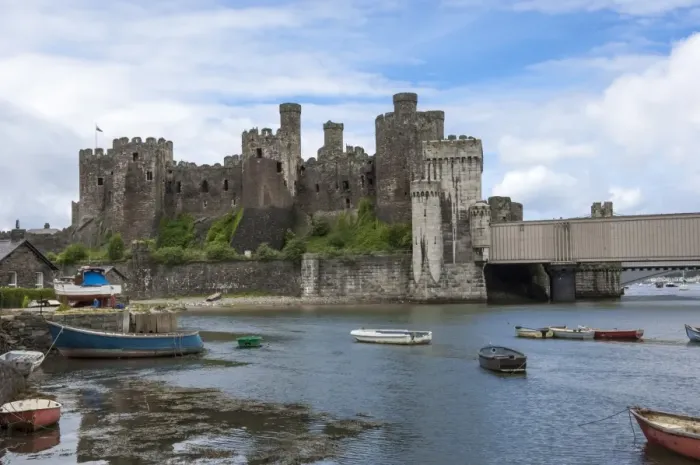 Framed Print : Conwy (Conway) Castle, UNESCO World Heritage Site, Conwy, Conway County Borough, Wales Framed Print : Conwy (Conway) Castle, UNESCO World Heritage Site, Conwy, Conway County Borough, Wales