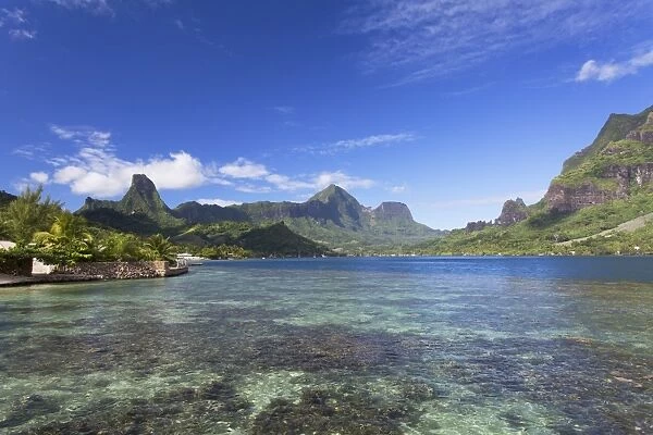 Cooks Bay, Moorea, Society Islands, French Polynesia, South Pacific, Pacific