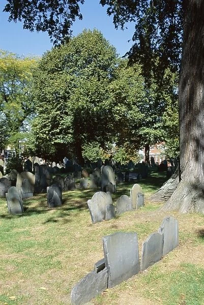 Copps Hill Burial Ground dating from 1660