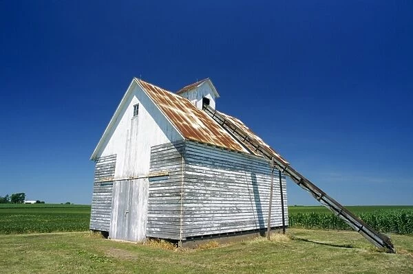 A corn barn