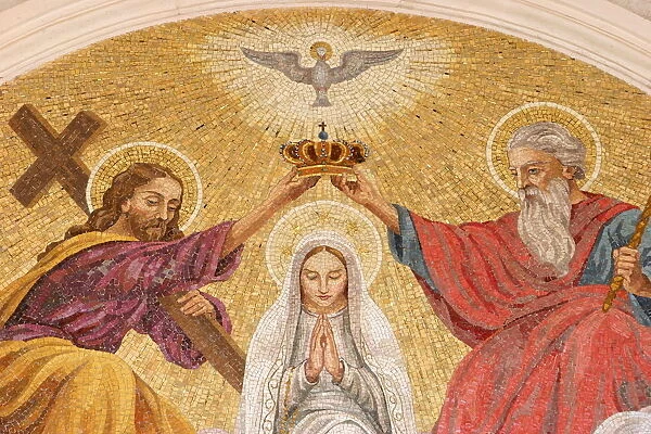 Coronation of the Virgin Mary, Basilica of Fatima, Fatima, Estremadura, Portugal, Europe