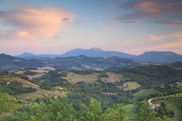 Countryside around Urbino, Le Marche, Italy, Europe