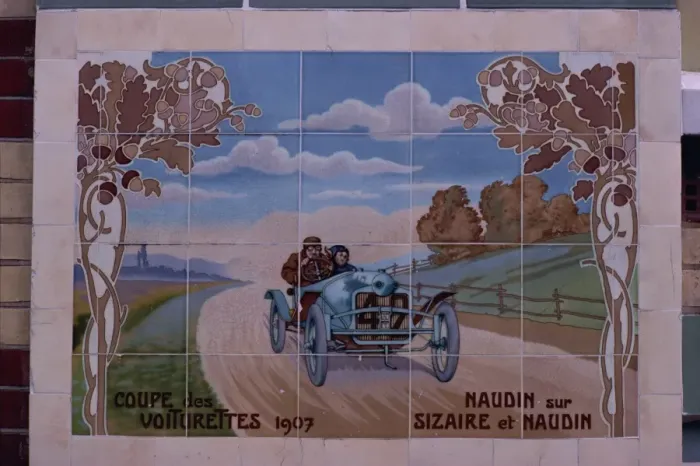 Framed Print : Coupe des Voiturettes 1907, Naudin sur Sizaire et Naudin, Michelin Building Framed Print : Coupe des Voiturettes 1907, Naudin sur Sizaire et Naudin, Michelin Building