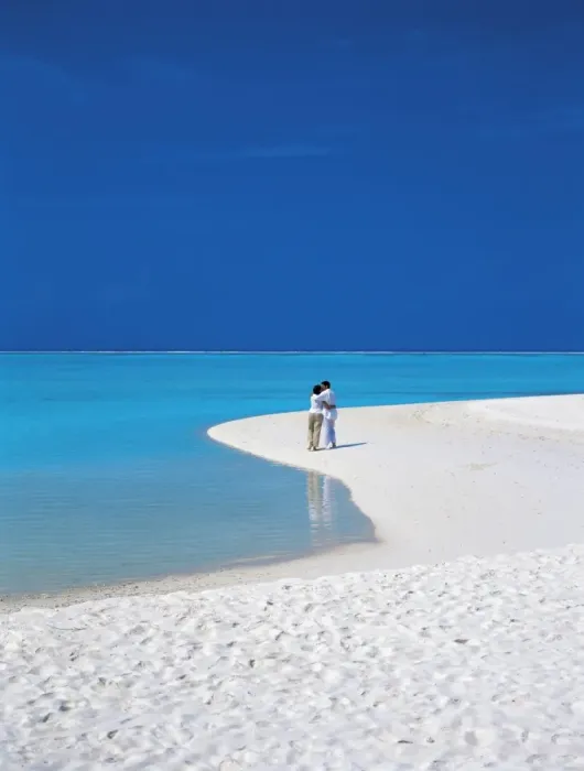 Framed Print : Couple walking on sandy beach, Maldives, Indian Ocean, Asia