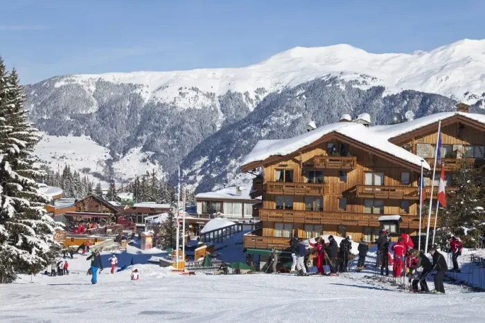 Framed Print : Courchevel 1850 ski resort in the Three Valleys (Les Trois Vallees), Savoie Framed Print : Courchevel 1850 ski resort in the Three Valleys (Les Trois Vallees), Savoie