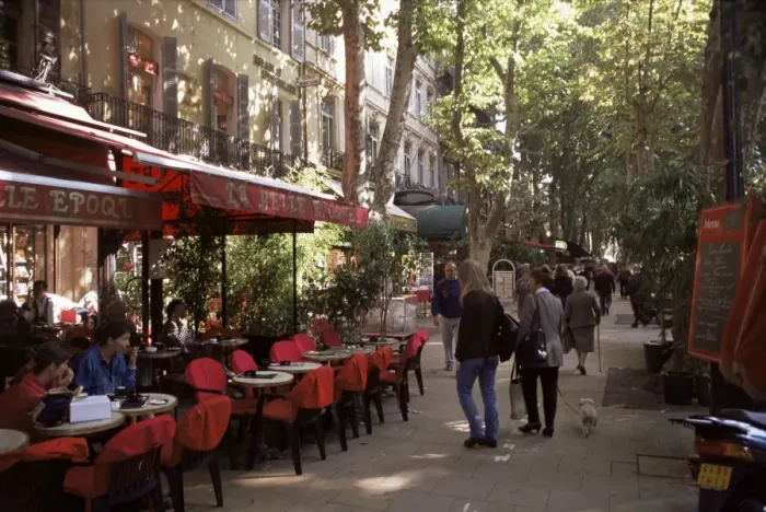 Framed Print : Cours Mirabeau, Aix-en-Provence, Bouches-du-Rhone, Provence, France, Europe Framed Print : Cours Mirabeau, Aix-en-Provence, Bouches-du-Rhone, Provence, France, Europe