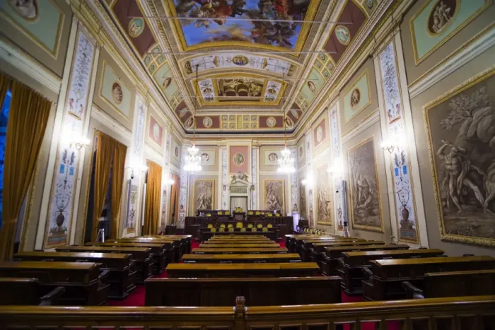 Framed Print : Courtroom at Royal Palace of Palermo (Palazzo Reale) (Palace of the Normans), Palermo, Sicily, Italy, Europe