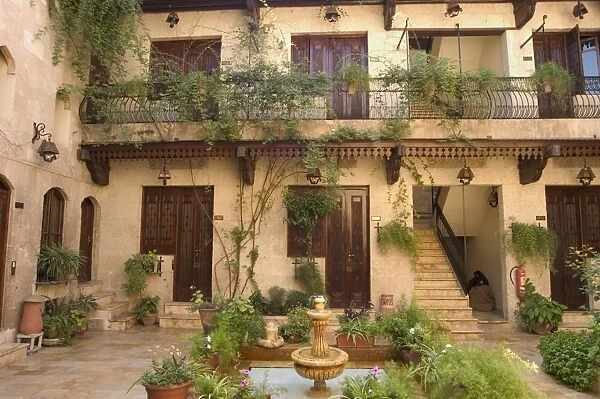 Courtyard, Beit Al-Wakil Hotel