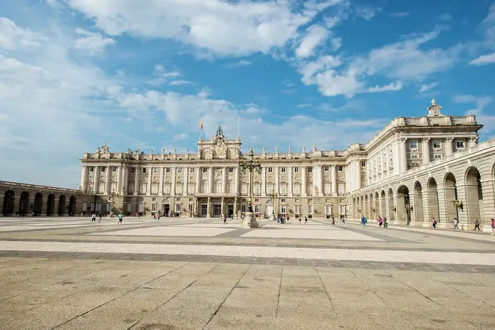 Framed Print : Courtyard of the Royal Palace, Madrid, Spain, Europe Framed Print : Courtyard of the Royal Palace, Madrid, Spain, Europe