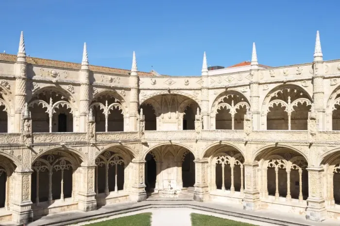Framed Print : Courtyard of the two-storied cloister, Mosteiro dos Jeronimos (Monastery of the Hieronymites) Framed Print : Courtyard of the two-storied cloister, Mosteiro dos Jeronimos (Monastery of the Hieronymites)