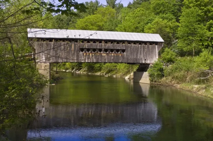 Framed Print : Covered bridge, Worral, Vermont, New England, United States of America, North America Framed Print : Covered bridge, Worral, Vermont, New England, United States of America, North America