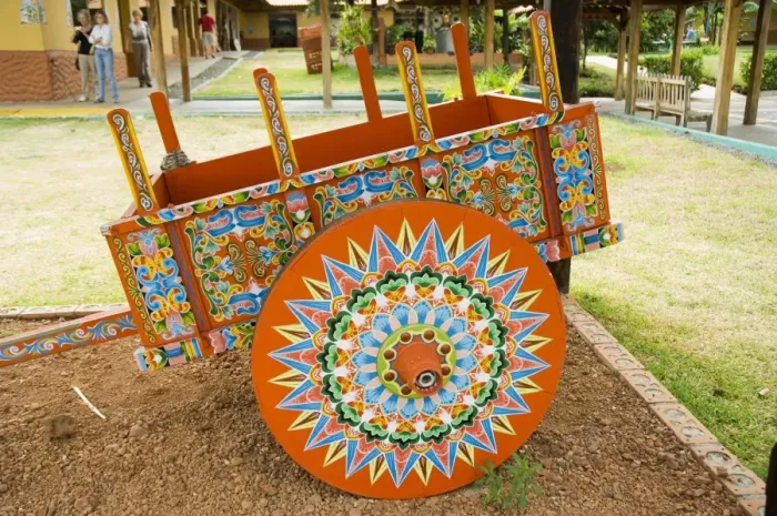 Framed Print : The crafts town of Sarchi famous for its decorative painting and ox carts