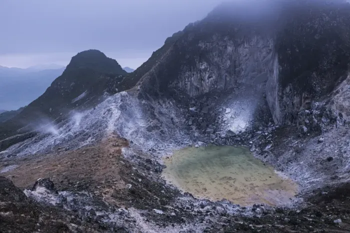 Framed Print : Crater at the top of Sibayak Volcano, an active volcano at Berastagi (Brastagi), North Sumatra Framed Print : Crater at the top of Sibayak Volcano, an active volcano at Berastagi (Brastagi), North Sumatra