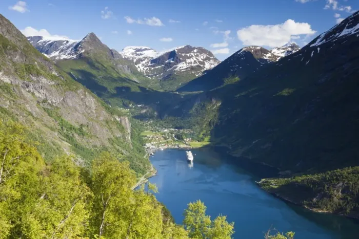 Framed Print : Cruise boat in Geiranger Fjord, UNESCO World Heritage Site, More og Romsdal, Norway, Scandinavia, Europe Framed Print : Cruise boat in Geiranger Fjord, UNESCO World Heritage Site, More og Romsdal, Norway, Scandinavia, Europe
