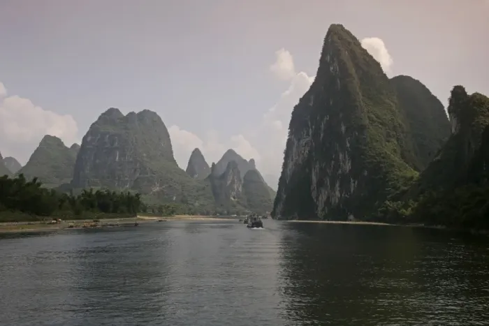 Framed Print : Cruise boat on Li River between Guilin and Yangshuo, Guilin, Guangxi Province Framed Print : Cruise boat on Li River between Guilin and Yangshuo, Guilin, Guangxi Province