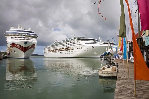Cruise ships, Heritage Quay, St