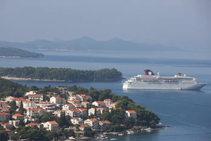 Framed Print : Cruise ships moored in port of Gruz, Dalmatia, Croatia, Europe Framed Print : Cruise ships moored in port of Gruz, Dalmatia, Croatia, Europe