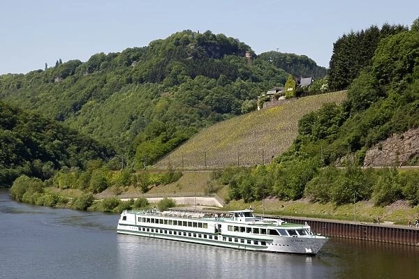 Cruise vessel on River Saar near Serrig, Rhineland-Palatinate, Germany, Europe