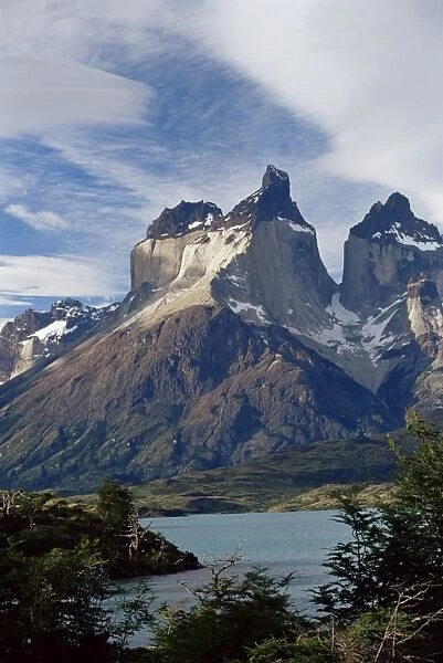 Cuernos del Paine (Horns of Paine) and Lake Pehoe, Torres del Paine National Park