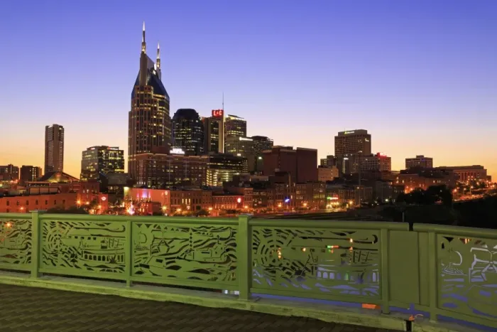 Framed Print : Cumberland River and Nashville skyline, Tennessee, United States of America, North America Framed Print : Cumberland River and Nashville skyline, Tennessee, United States of America, North America