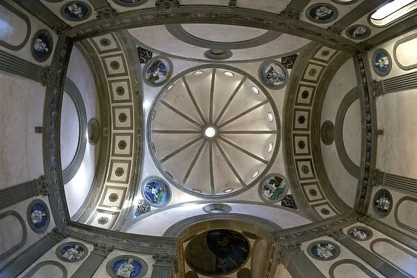 Cupola, Pazzi Chapel, designed by Brunelleschi, Santa Croce church, Florence