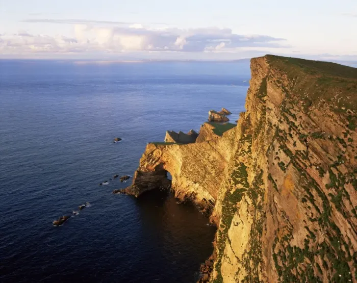 Framed Print : Da Nort Bank natural arches and cliffs Framed Print : Da Nort Bank natural arches and cliffs