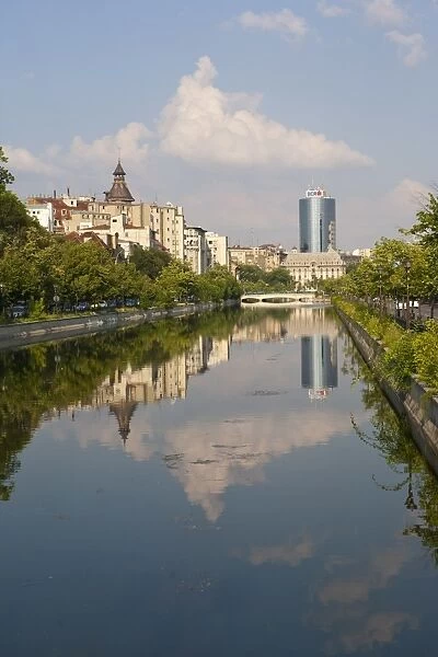 Dambovita River, Bucharest, Romania, Europe