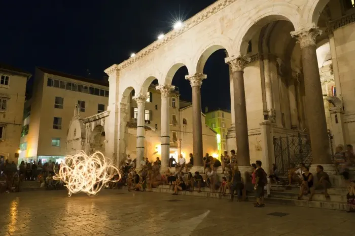 Framed Print : Dancer with fire at the Peristyle, Split, region of Dalmatia, Croatia, Europe Framed Print : Dancer with fire at the Peristyle, Split, region of Dalmatia, Croatia, Europe