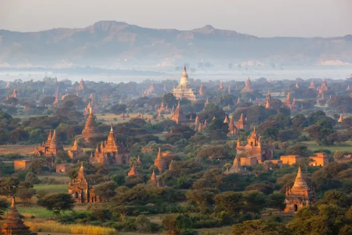 Framed Print : Dawn over ancient temples from hot air balloon, Bagan (Pagan), Central Myanmar, Myanmar (Burma), Asia Framed Print : Dawn over ancient temples from hot air balloon, Bagan (Pagan), Central Myanmar, Myanmar (Burma), Asia