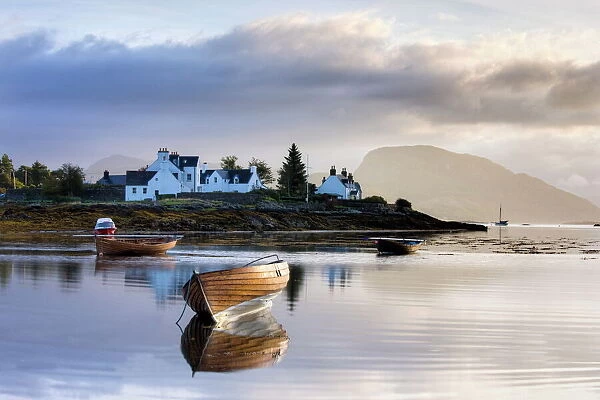 Dawn view of Plockton with rowing boats and whitewashed houses, Plokton