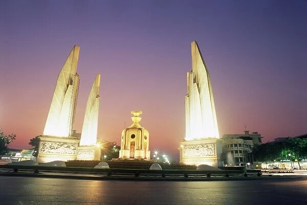 Democracy Monument at night