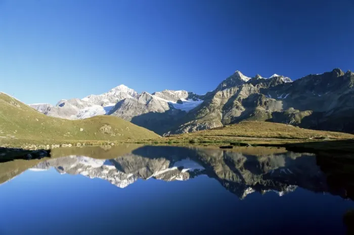 Framed Print : Dent Blanche and Ober Gabelhorn reflected in lake Framed Print : Dent Blanche and Ober Gabelhorn reflected in lake