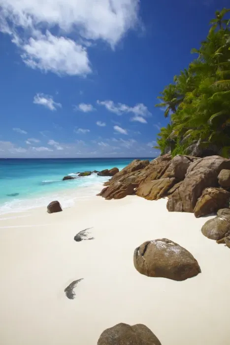 Framed Print : Deserted beach, La Digue, Seychelles, Indian Ocean, Africa Framed Print : Deserted beach, La Digue, Seychelles, Indian Ocean, Africa