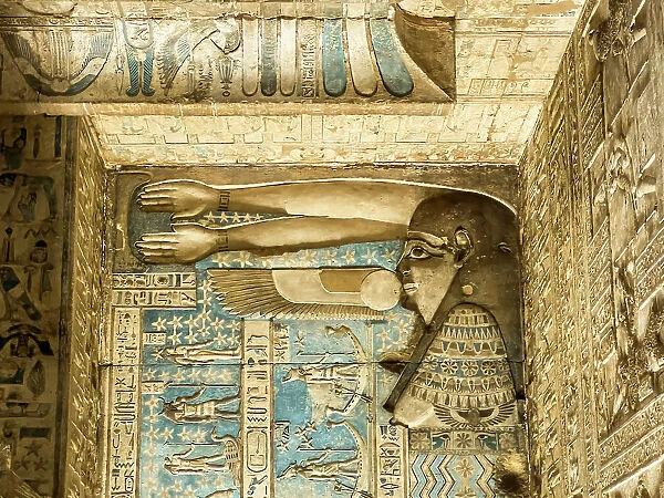 Details of the ceiling inside the Hypostyle Hall, Temple of Hathor, Dendera Temple complex, Dendera, Egypt, North Africa, Africa